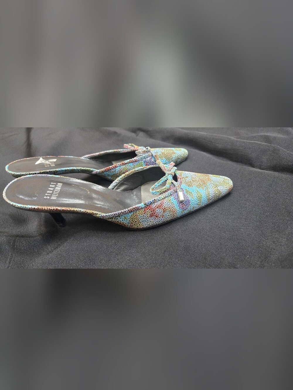 Stuart Weitzman Multicolor Mosaic Print Kitten Heel Mules – Size 6M